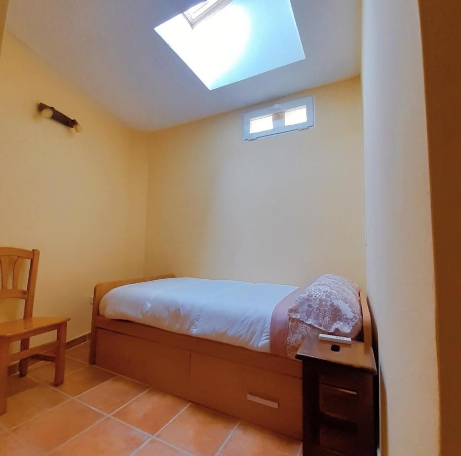 El Rincon Del Sanabres, Penalara Apartment Rascafria Exterior photo